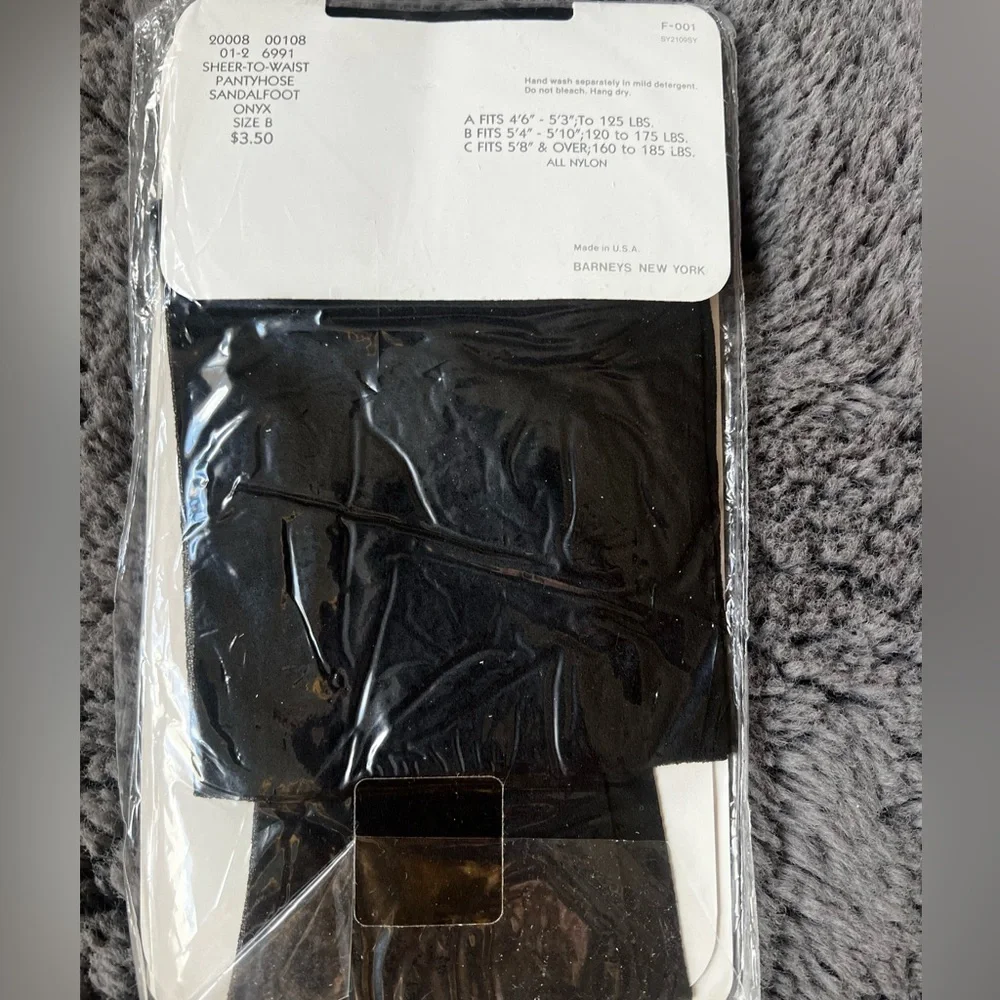 NWT Vintage Barney’s New York Sandal Foot PantyHose